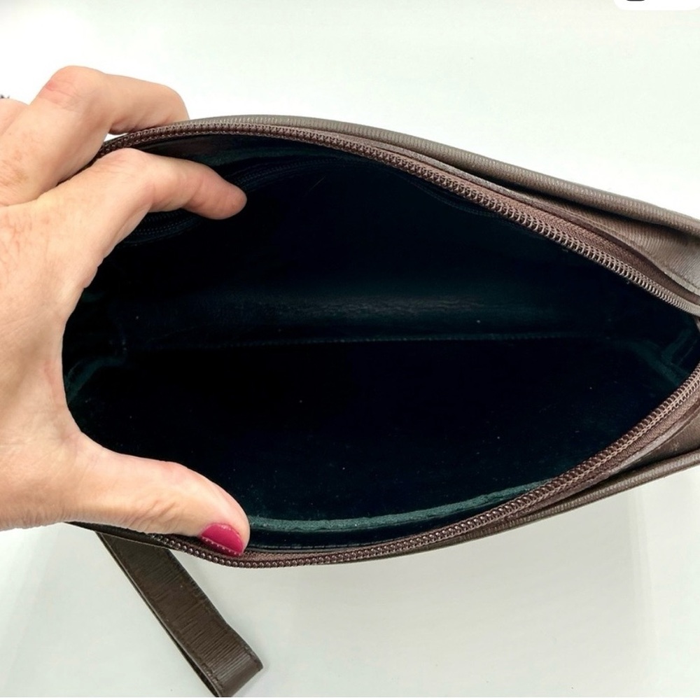 Burberrys Vintage Authentic Nova Check Canvas Clutch with COA- EUC - Picture 9 of 11